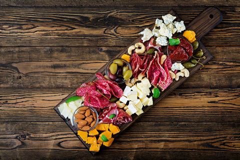 Brotzeit für Gäste: das Brett richtig anrichten - TIROLISH